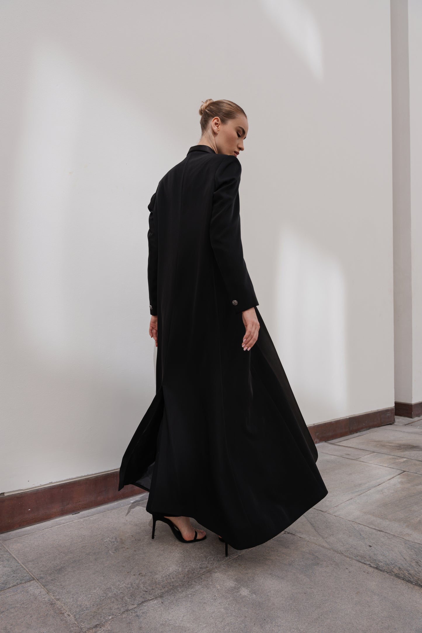 Regalia Noir | Black Abaya