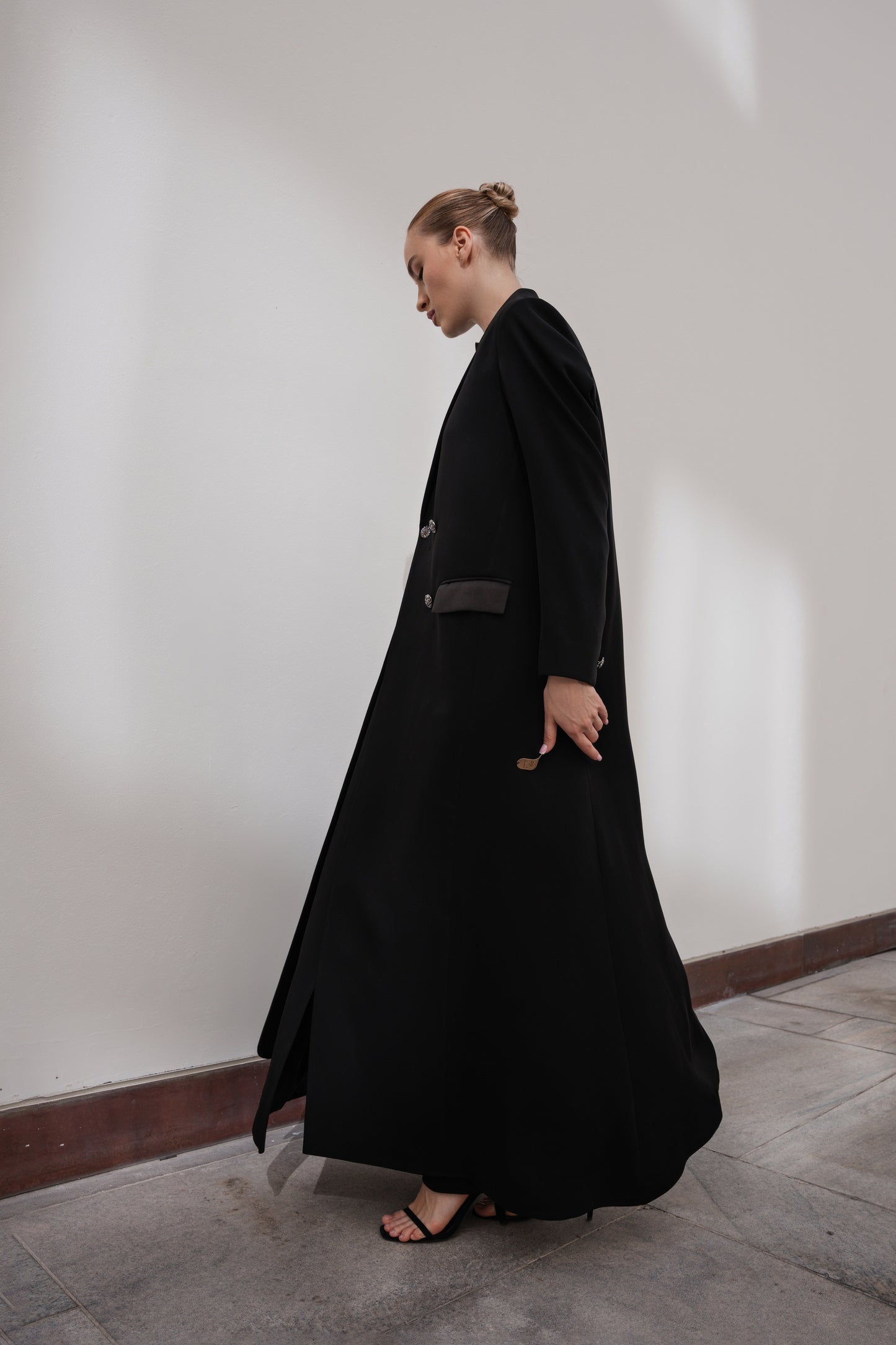 Regalia Noir | Black Abaya